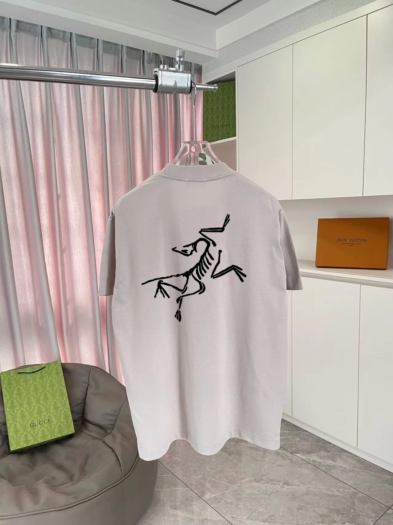 ARC'TERYX* 2025 New Arrival logo t g Same Style Size：S M L XL XXL ：Black White Pink Blue Gray